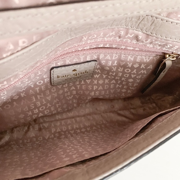 Taupe Kate Spade cross body - Picture 3 of 7
